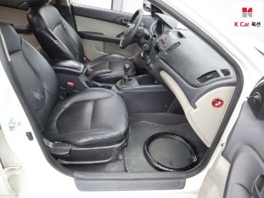 2009 - kia forte