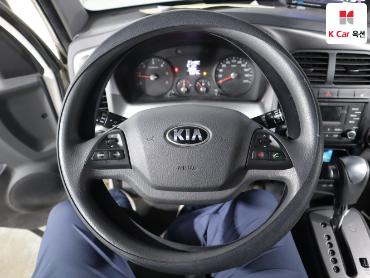 2018 - kia bongo iii