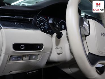 2023 - kia k9
