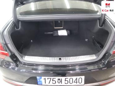 2023 - kia k9