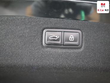 2023 - kia k9