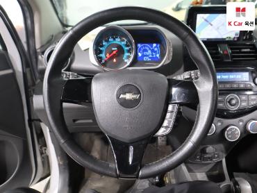 2015 - chevrolet spark