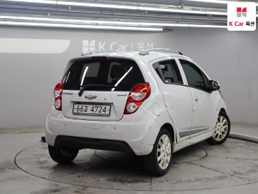 2015 - chevrolet spark