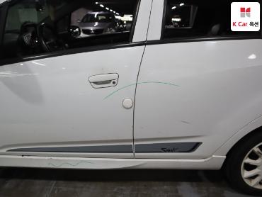 2015 - chevrolet spark