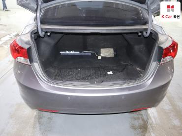2013 - hyundai avante