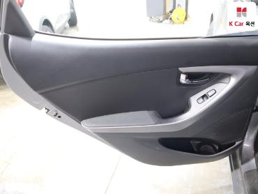 2013 - hyundai avante