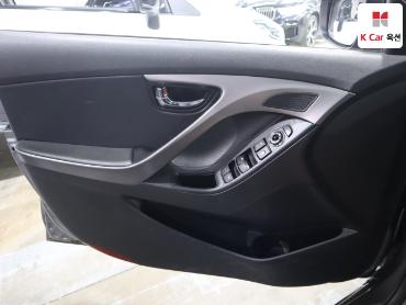 2013 - hyundai avante