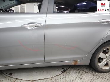 2013 - hyundai avante