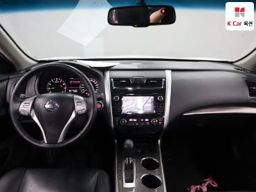 2014 - nissan altima