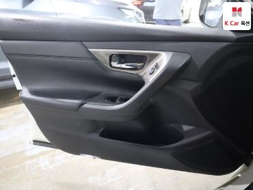 2014 - nissan altima