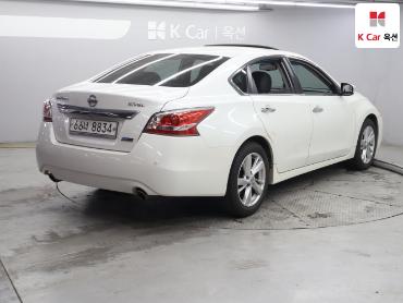 2014 - nissan altima