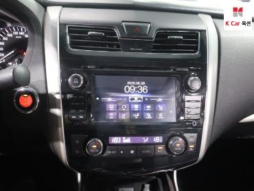2014 - nissan altima