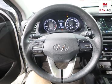2019 - hyundai avante