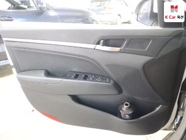 2019 - hyundai avante