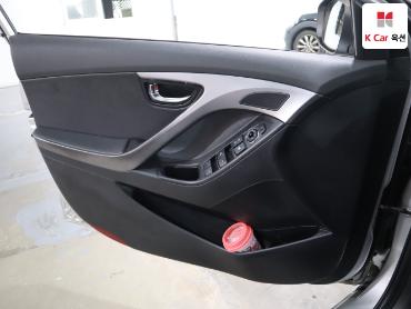 2011 - hyundai avante