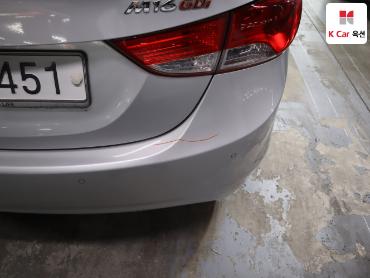2011 - hyundai avante