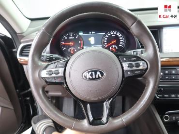 2017 - kia k7