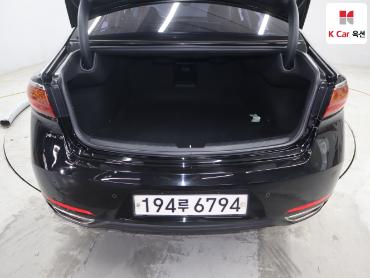 2017 - kia k7