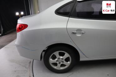 2010 - hyundai avante