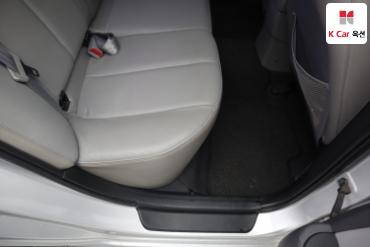 2010 - hyundai avante