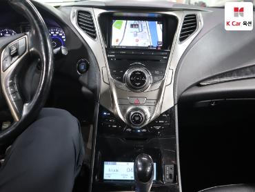 2012 - hyundai grandeur