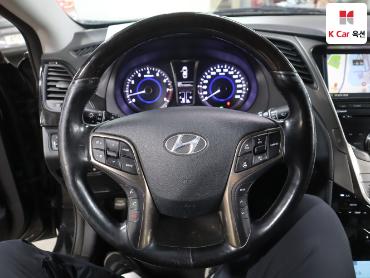 2012 - hyundai grandeur