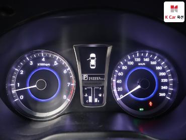 2012 - hyundai grandeur