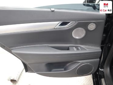 2023 - genesis g80