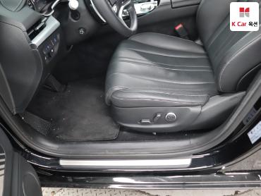 2023 - genesis g80