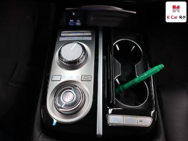 2023 - genesis g80