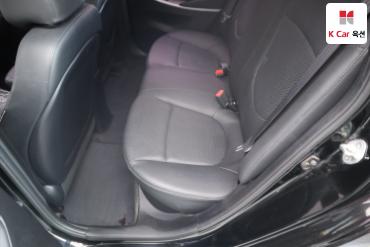 2015 - hyundai accent