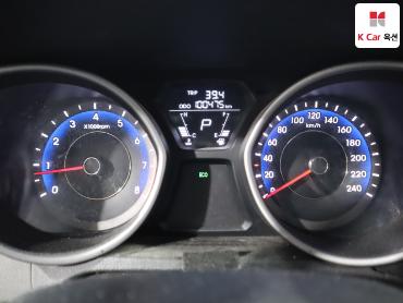 2011 - hyundai avante