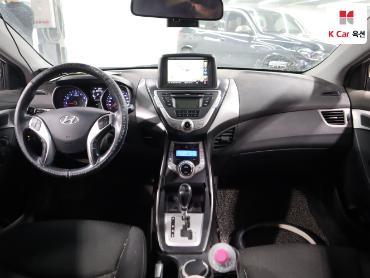 2011 - hyundai avante