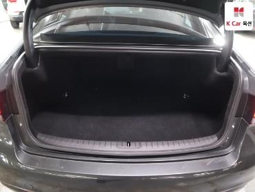 2017 - genesis g80