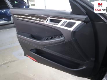 2017 - genesis g80