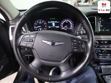 2017 - genesis g80