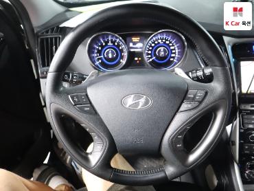 2010 - hyundai sonata