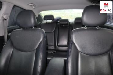 2011 - hyundai avante