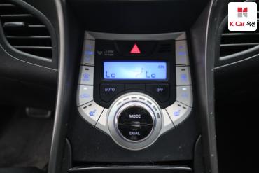 2011 - hyundai avante