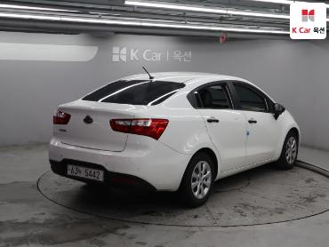 2012 - kia pride