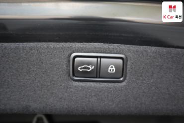 2018 - genesis g80