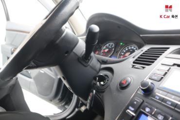 2009 - hyundai grandeur