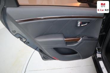 2009 - hyundai grandeur