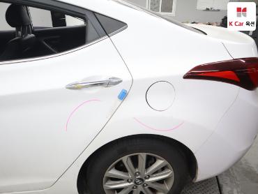 2015 - hyundai avante