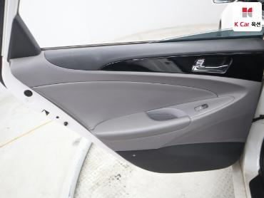 2010 - hyundai sonata