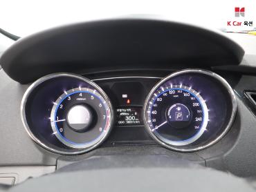 2010 - hyundai sonata