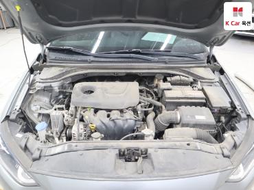 2018 - hyundai avante