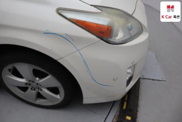 2011 - toyota prius