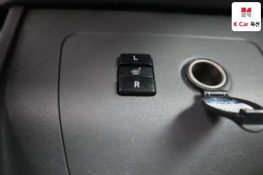 2011 - toyota prius