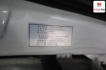 2011 - toyota prius